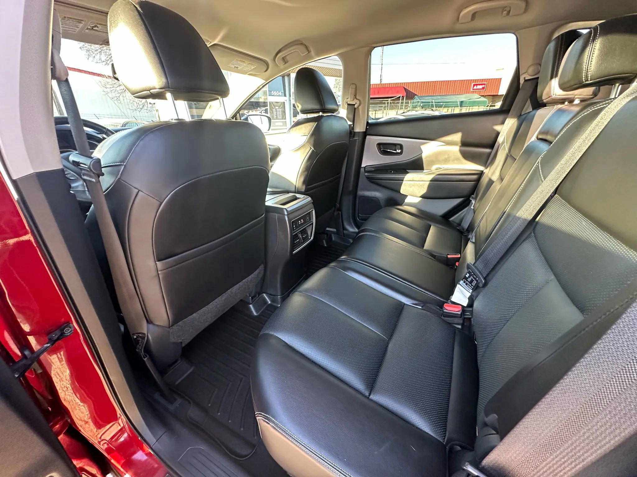 Used 2022 Nissan Murano SL w/ Cargo Package AWD/4WD image 10