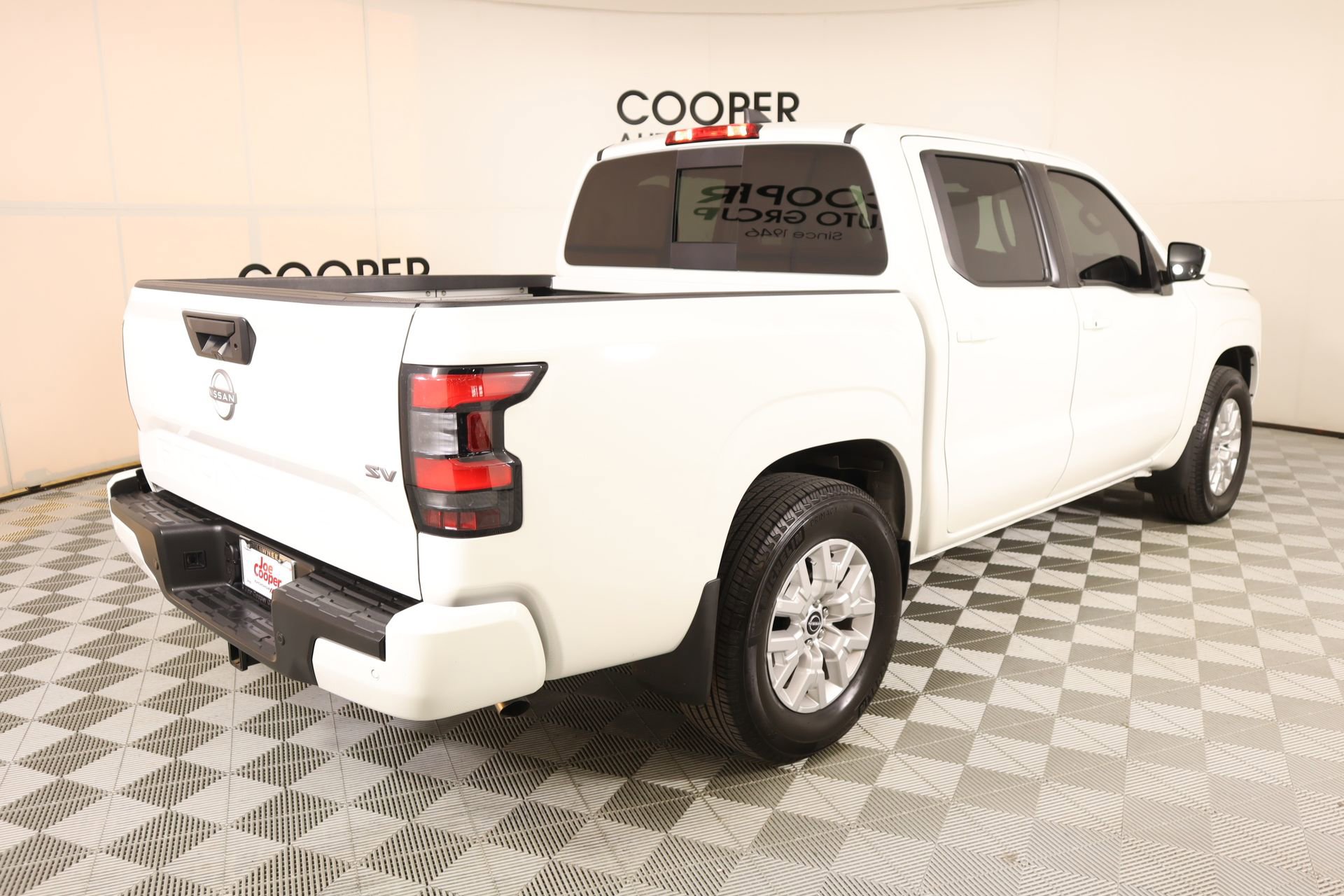 Used 2024 Nissan Frontier SV w/ SV Convenience Package image 20