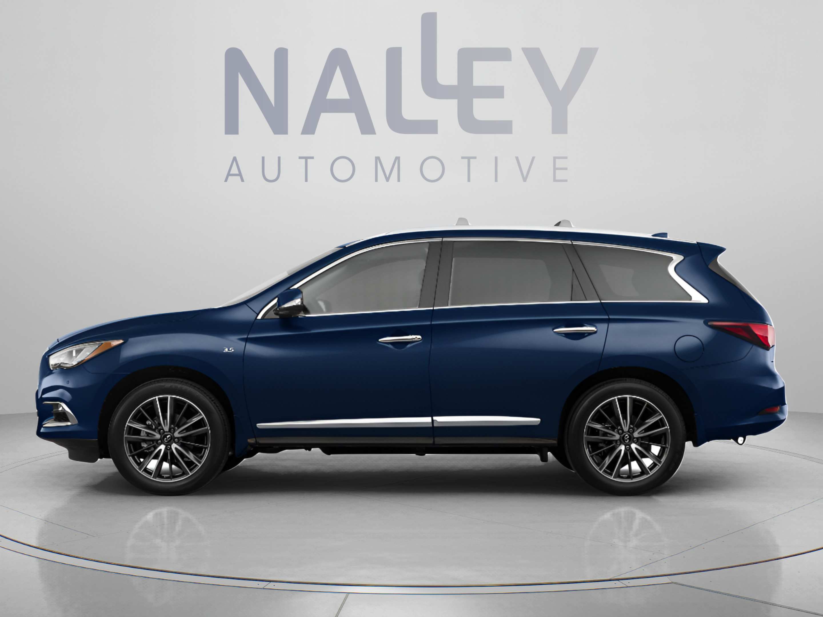 Used 2020 INFINITI QX60 Luxe w/ Sensory Package FWD image 2