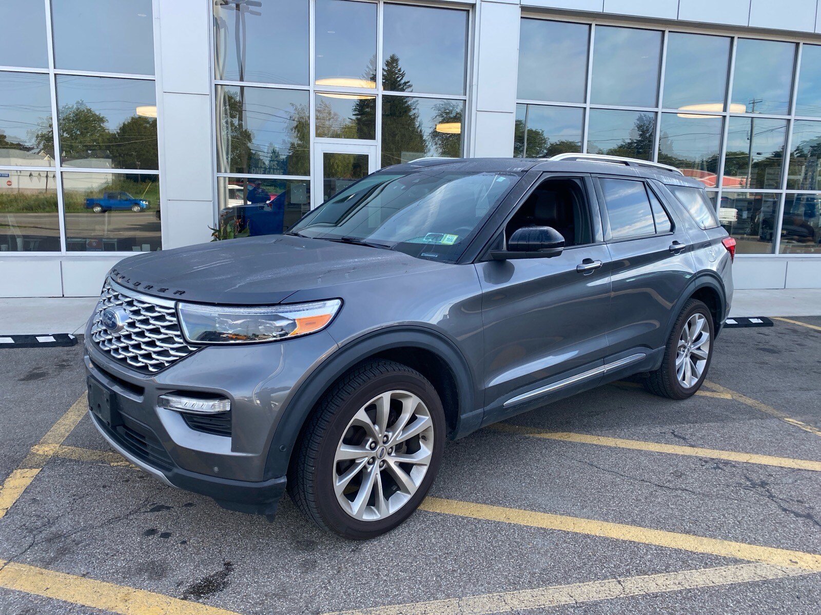 Used 2021 Ford Explorer Platinum w/ Equipment Group 601A