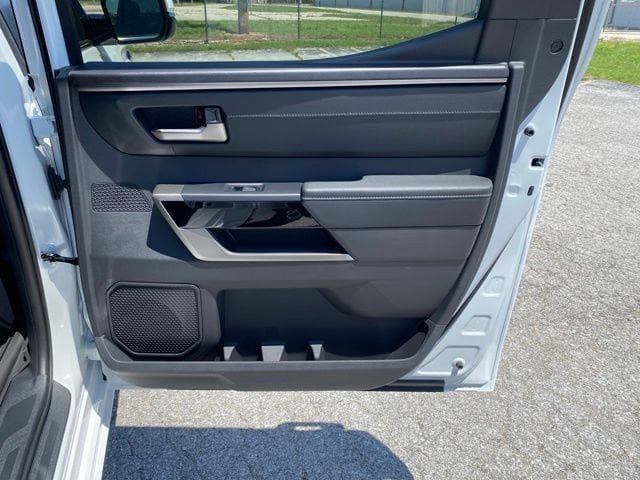 New 2026 Toyota Tundra Limited AWD/4WD image 22