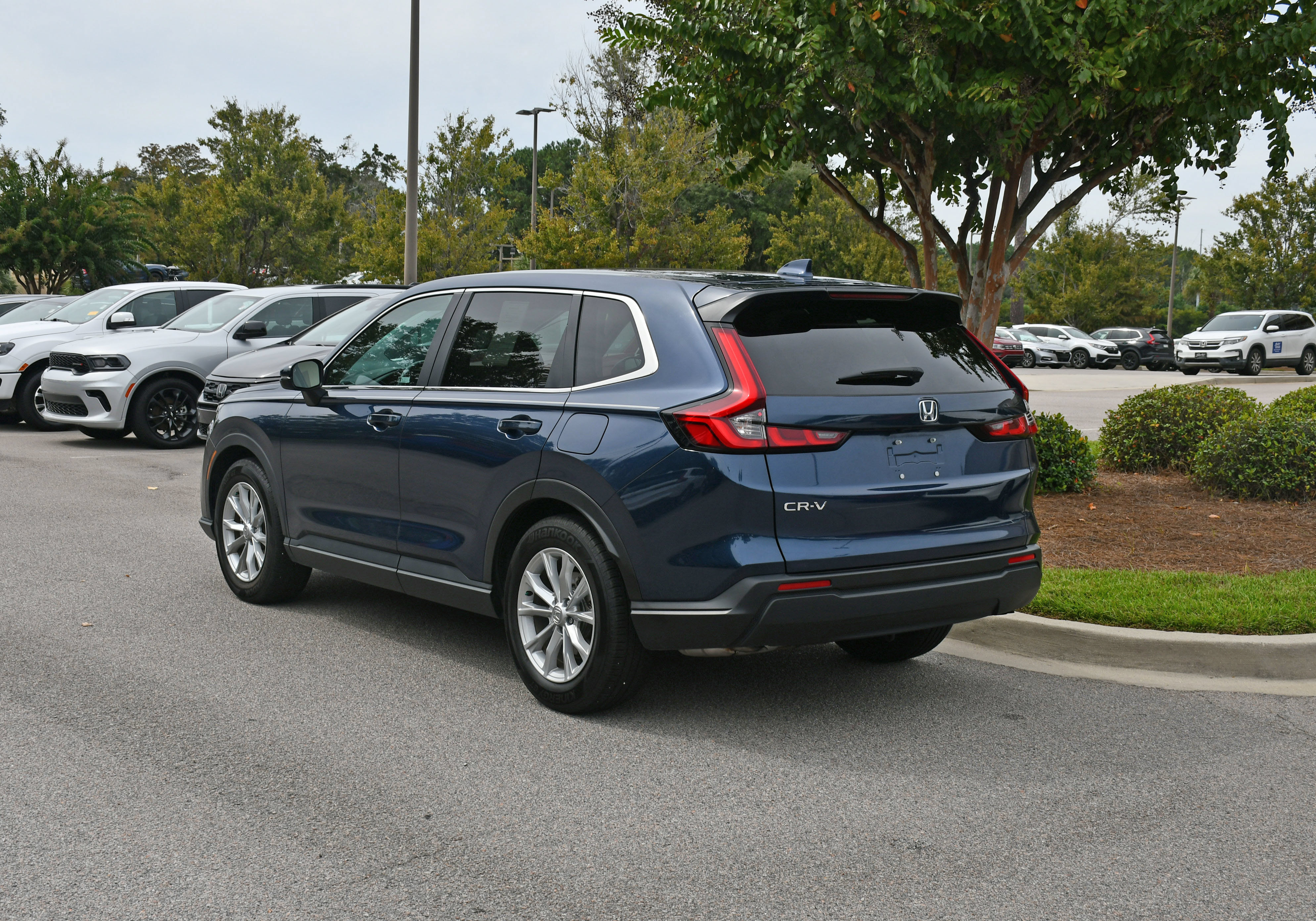 Certified 2024 Honda CR-V EX image 3