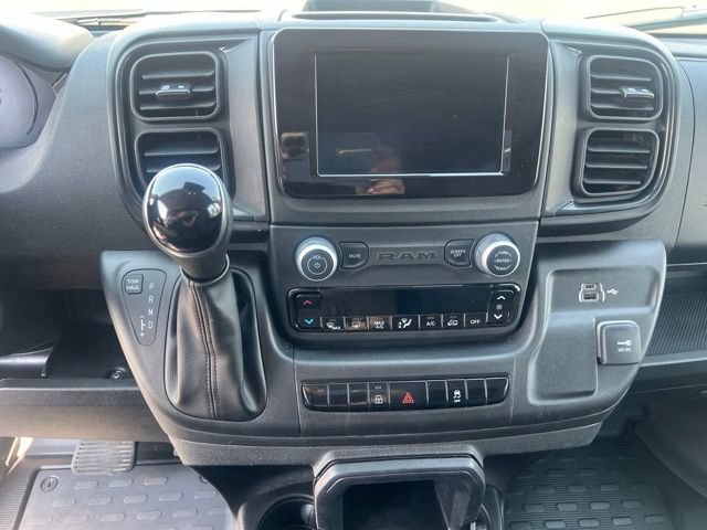 Used 2025 RAM ProMaster 2500 w/ Convenience Group FWD image 22