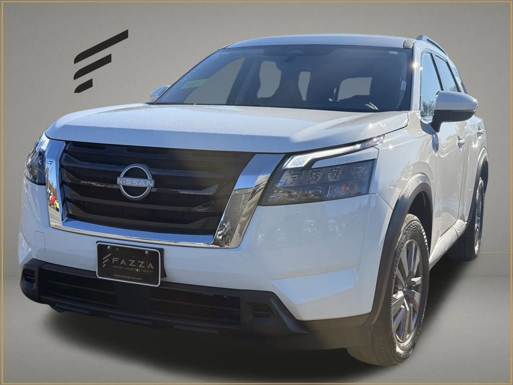 Used 2025 Nissan Pathfinder SV