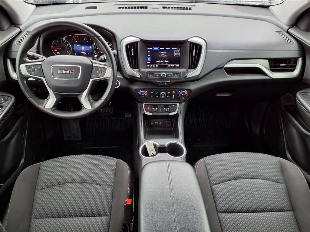 Certified 2022 GMC Terrain SLE w/ Driver Convenience Package image 3