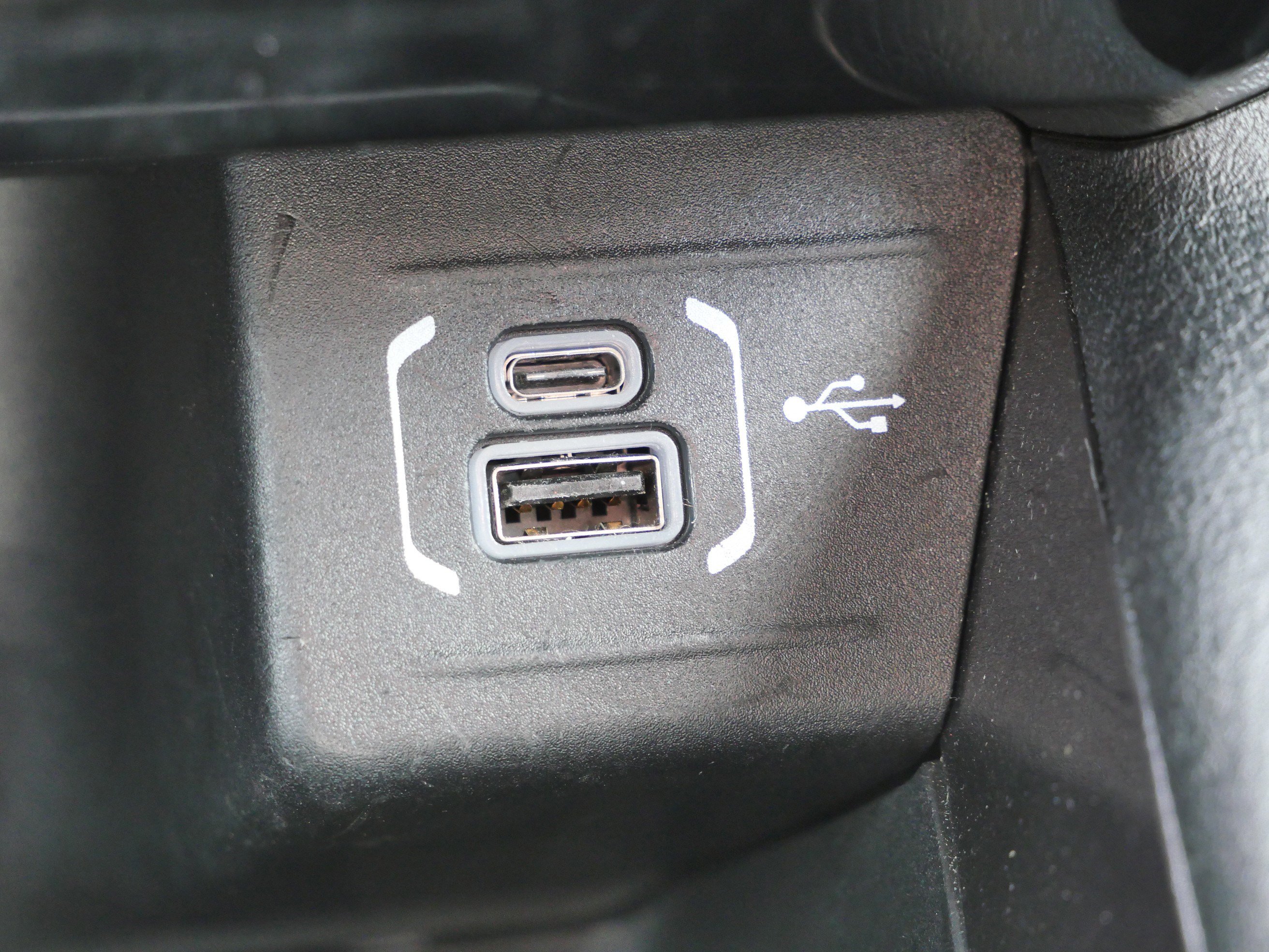 Used 2024 Jeep Compass Latitude AWD/4WD image 28