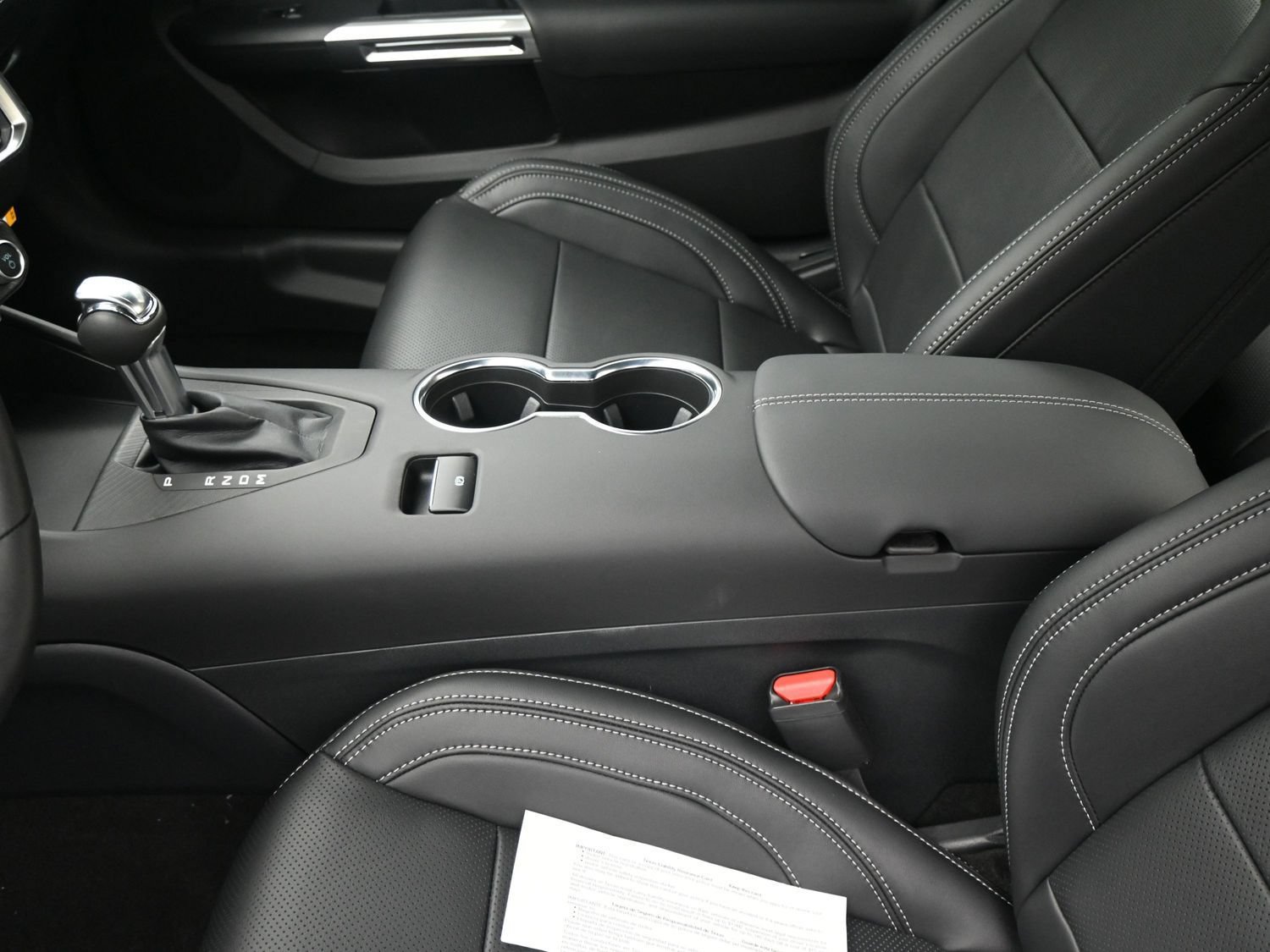 Used 2025 Ford Mustang GT Premium RWD image 13