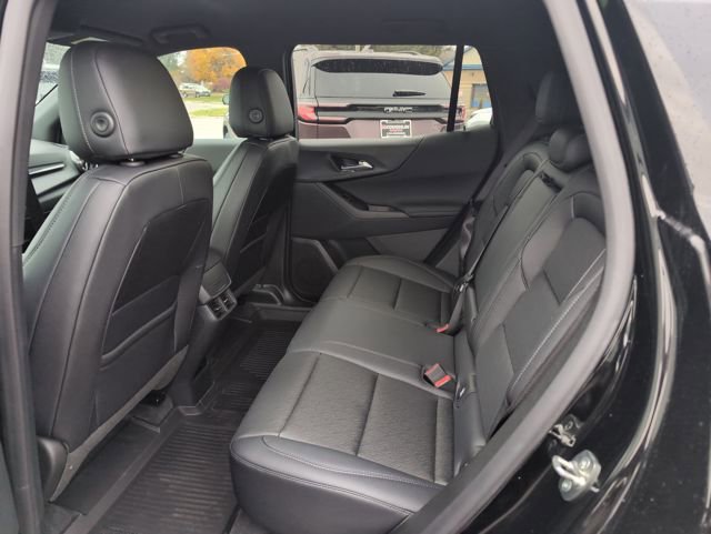 New 2026 Chevrolet Equinox LT w/ Convenience Package II image 9