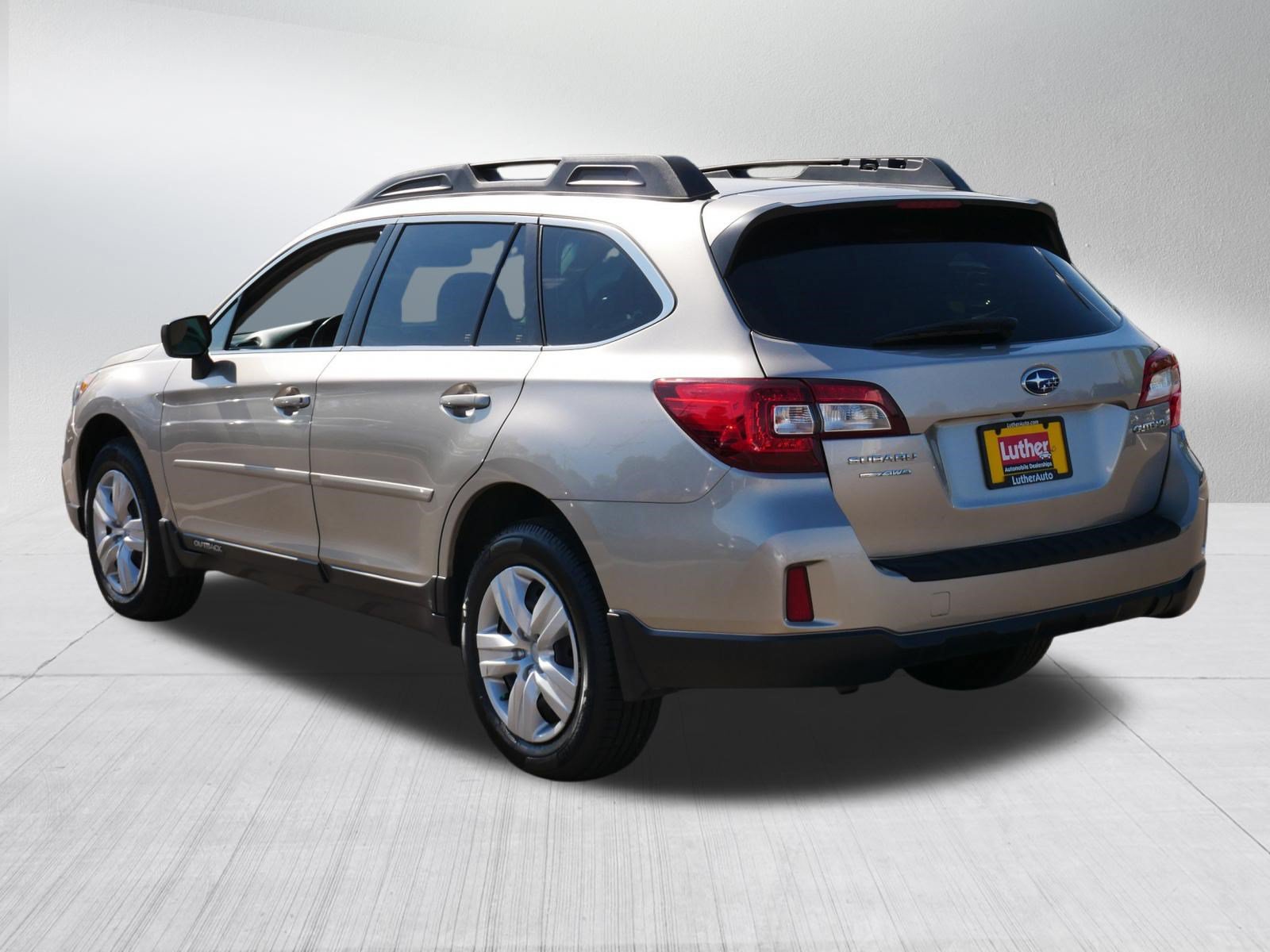 Used 2015 Subaru Outback 2.5i AWD/4WD image 5