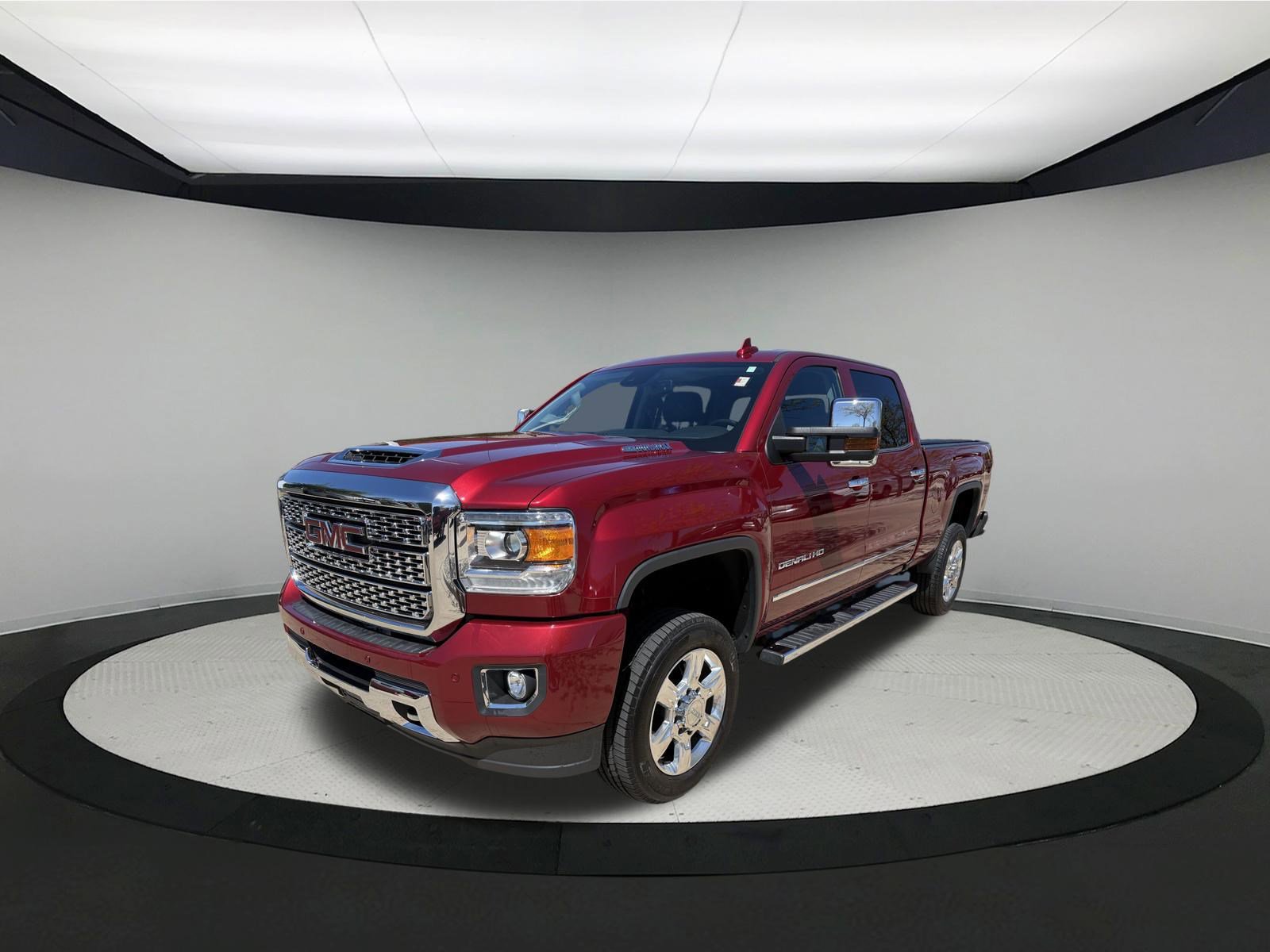 Used 2019 GMC Sierra 2500 Denali w/ Duramax Plus Package AWD/4WD image 3