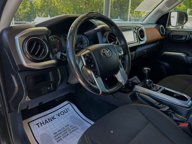 Used 2019 Toyota Tacoma SR5 image 12