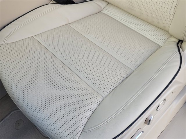 New 2024 Cadillac Escalade ESV Premium Luxury w/ Performance Package image 11