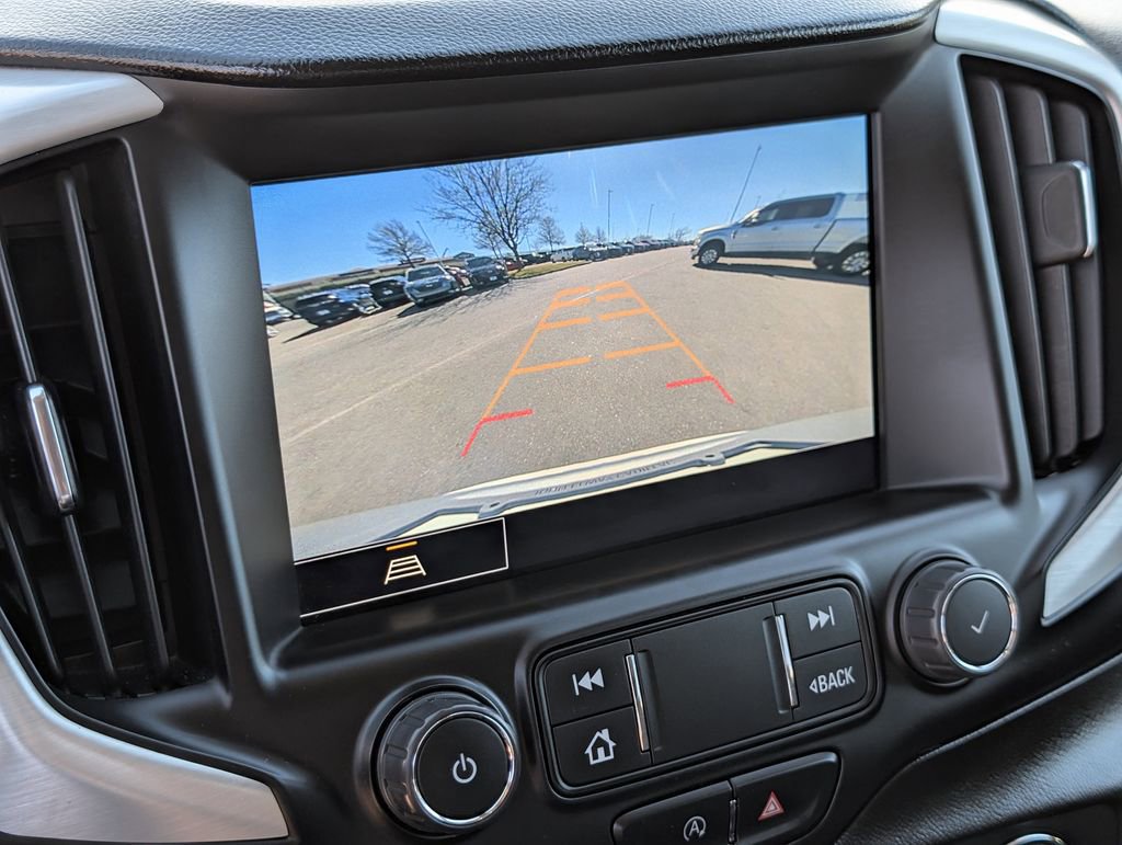 Used 2022 GMC Terrain SLT image 27