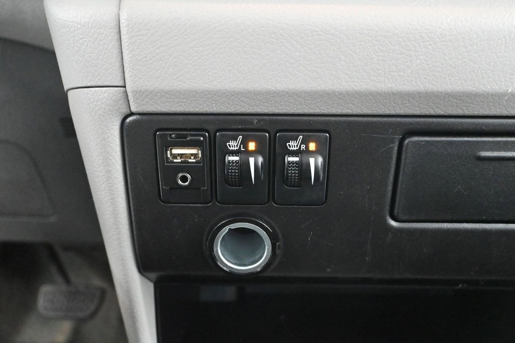 Used 2015 Toyota Sienna XLE AWD/4WD image 33