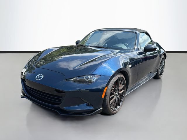Used 2023 MAZDA MX-5 Miata Club w/ Brembo/BBS Recaro Package RWD image 3