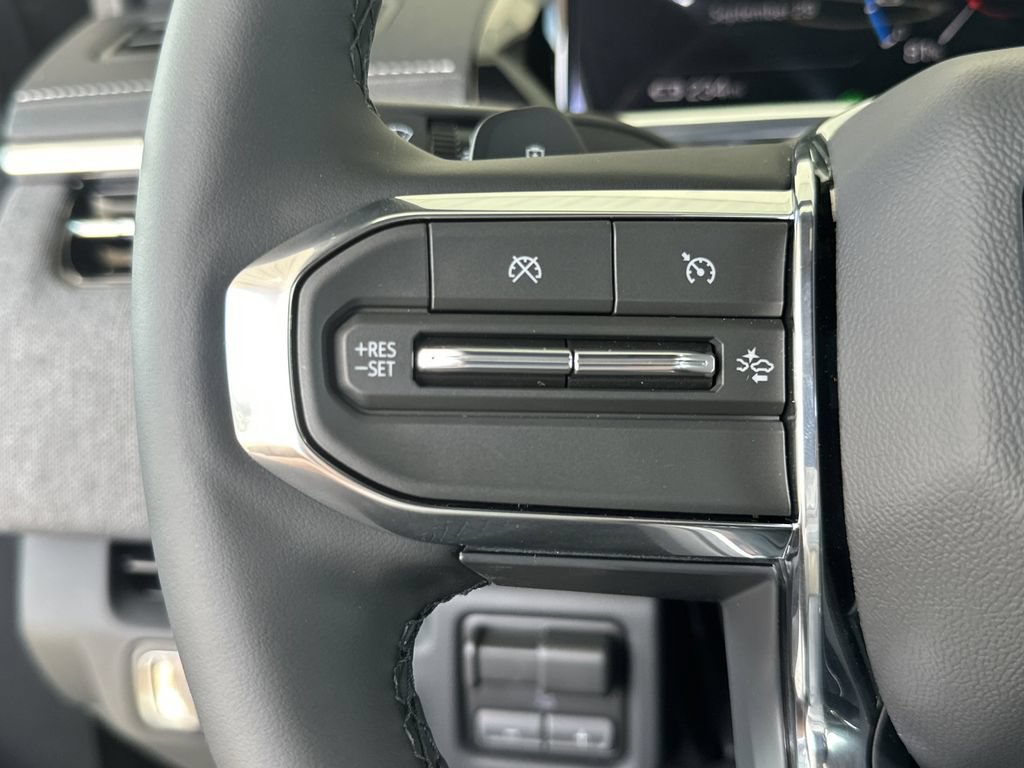 New 2026 GMC Sierra EV Elevation w/ LPO, Elevation Dark Package AWD/4WD image 20