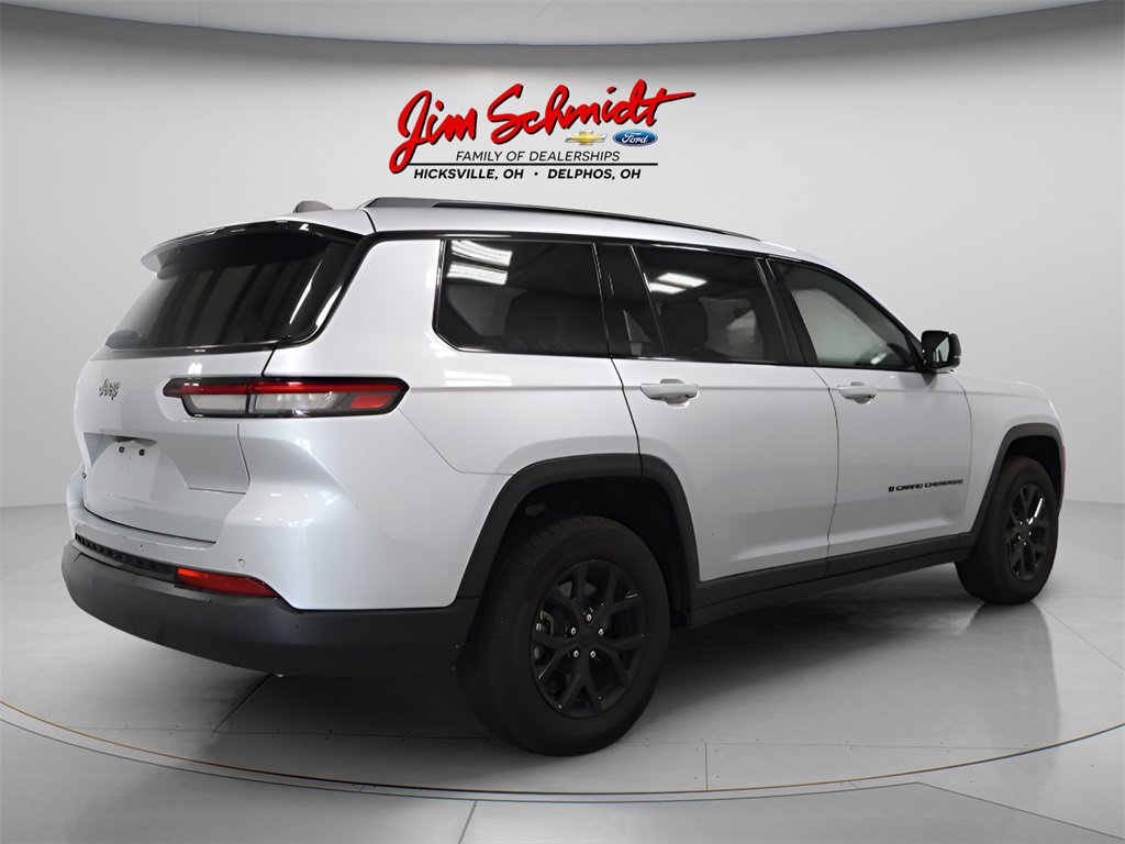 Used 2024 Jeep Grand Cherokee L Laredo image 6
