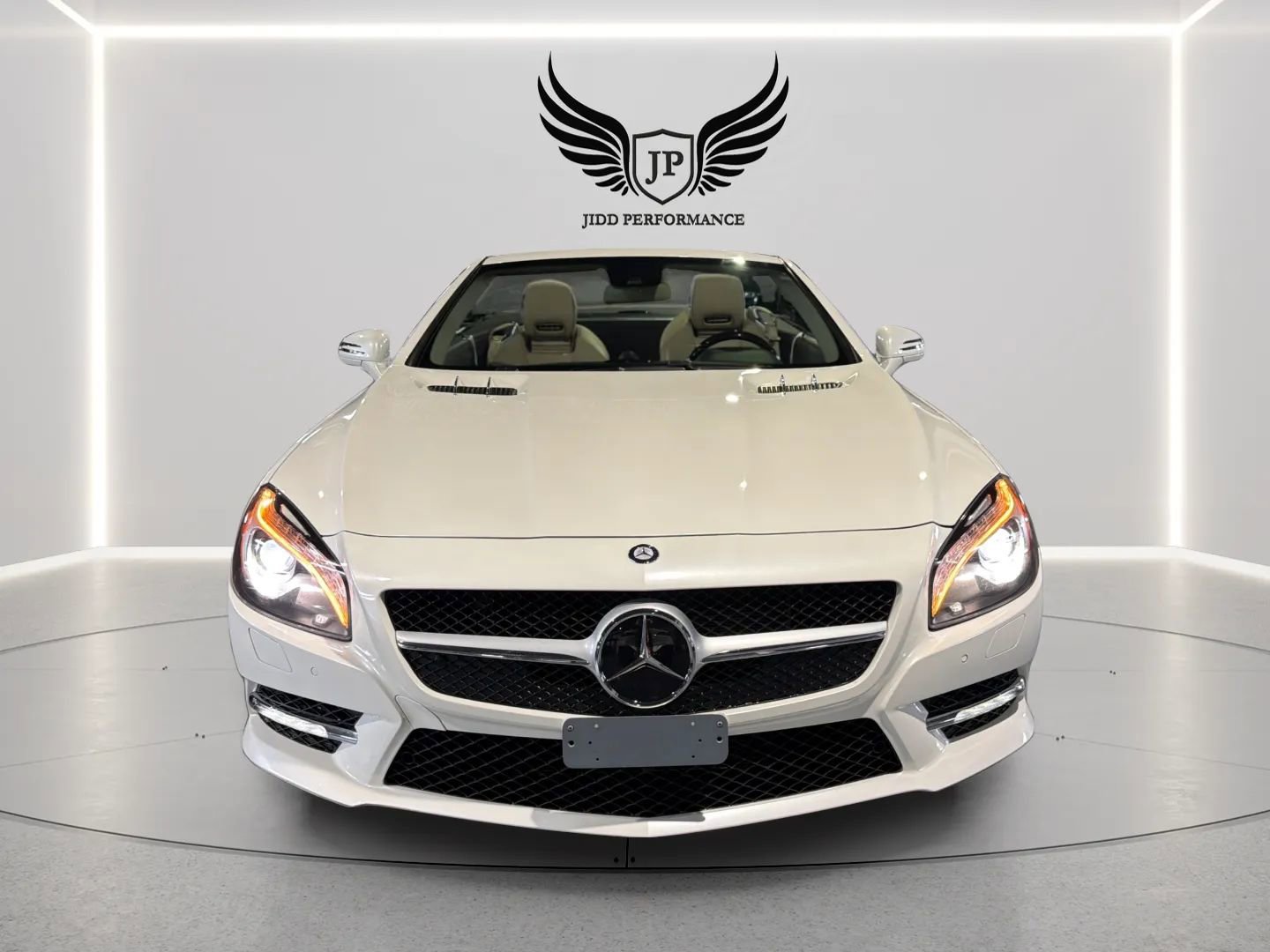 Used 2014 Mercedes-Benz SL 550 image 5