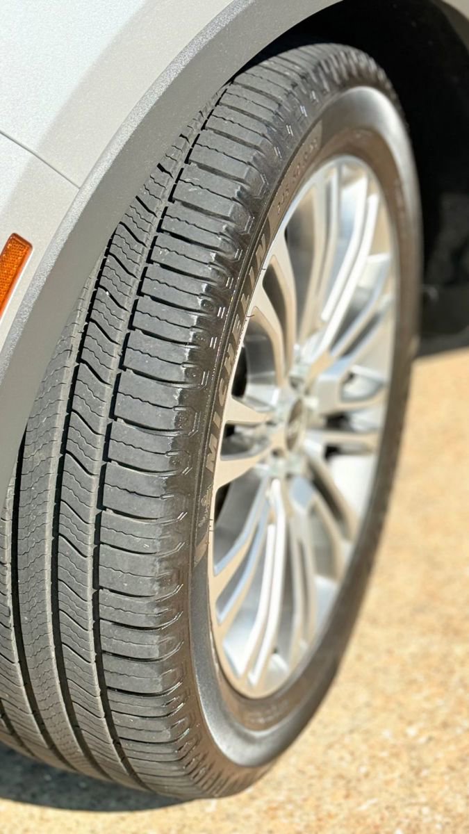 Used 2018 Lincoln MKX Reserve image 19