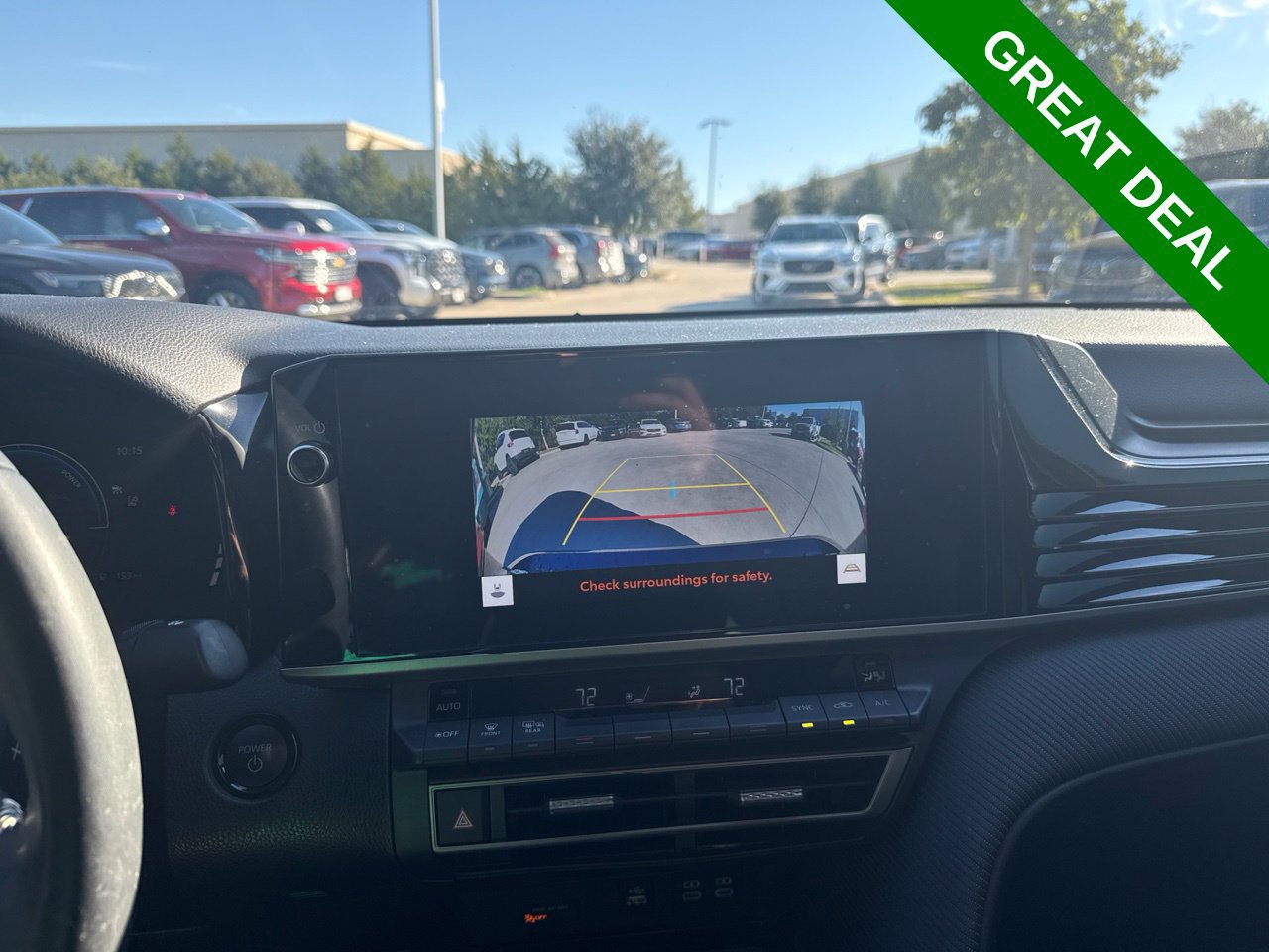 Used 2025 Toyota Camry SE w/ Multimedia Upgrade Package AWD/4WD image 31