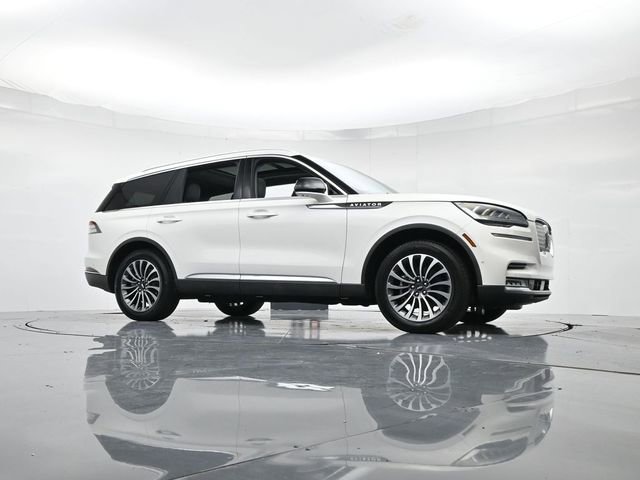 Used 2021 Lincoln Aviator Reserve w/ Elements Package Plus image 31