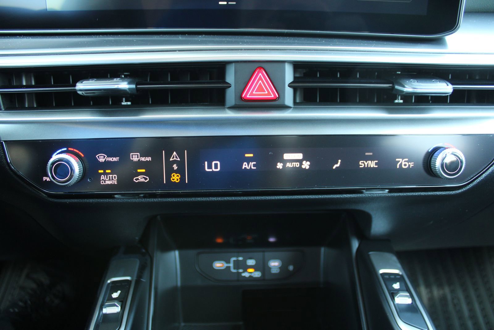 New 2026 Kia Sorento S image 41