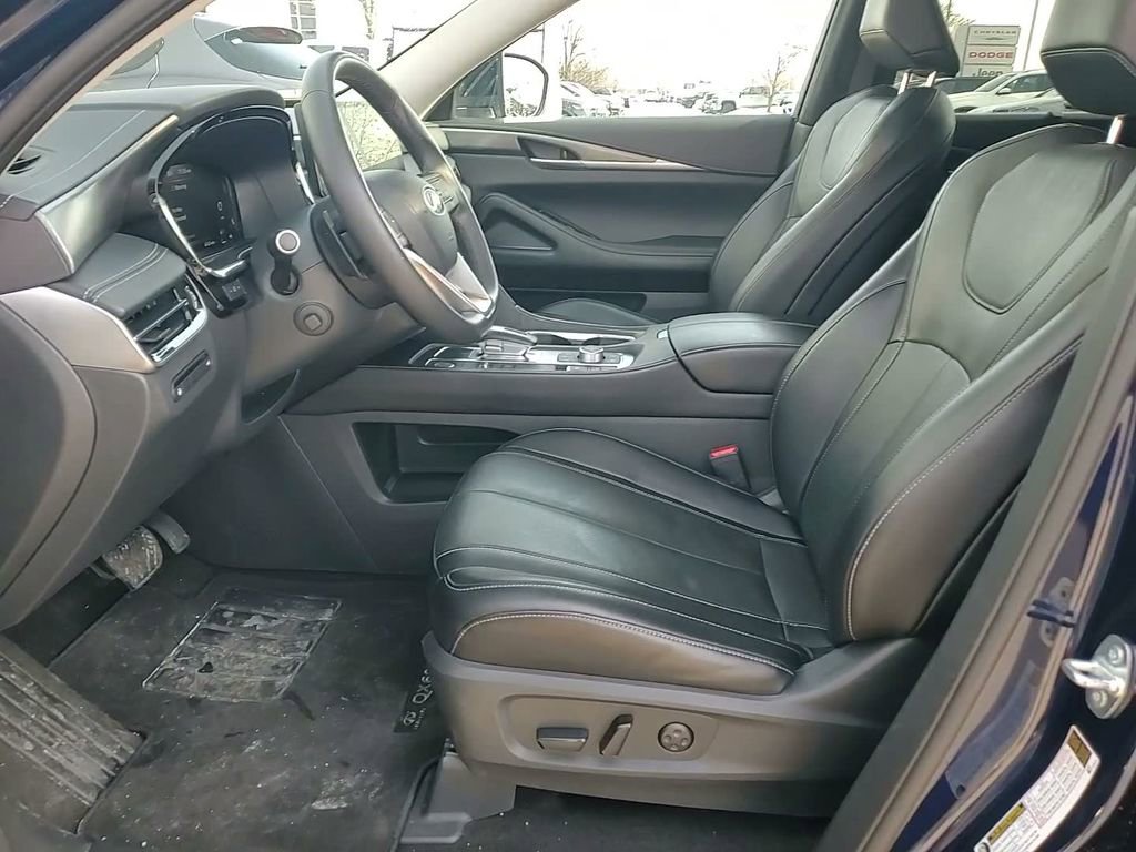 Used 2023 INFINITI QX60 Luxe w/ Cargo Package image 26