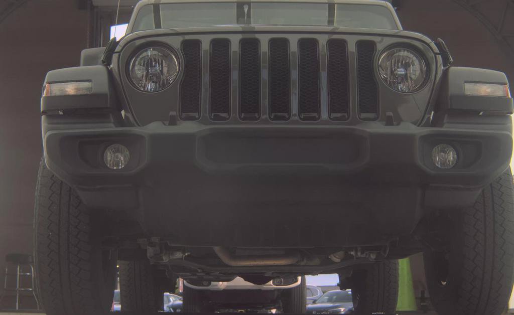Used 2021 Jeep Wrangler Unlimited Sport AWD/4WD image 3