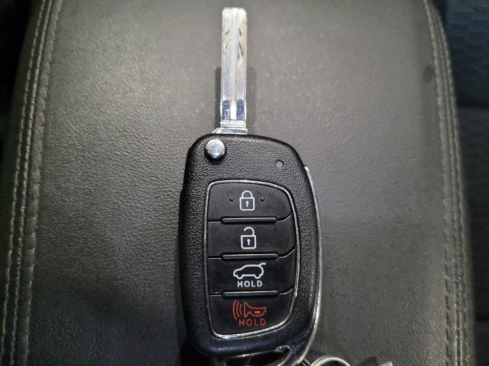 Used 2019 Hyundai Tucson SE AWD/4WD image 32