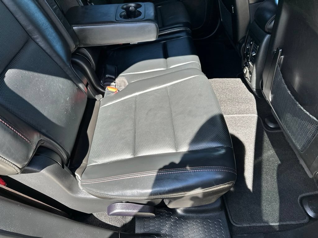 Used 2021 Dodge Durango R/T w/ Tow 'N Go Group AWD/4WD image 20
