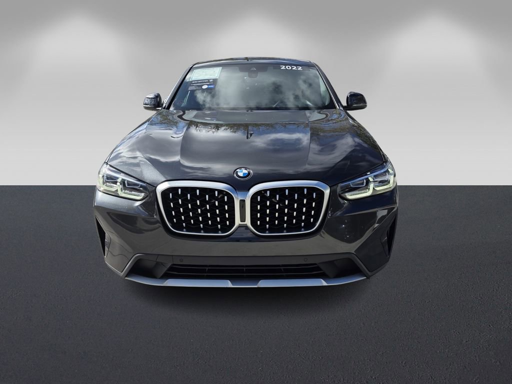Certified 2022 BMW X4 xDrive30i image 2
