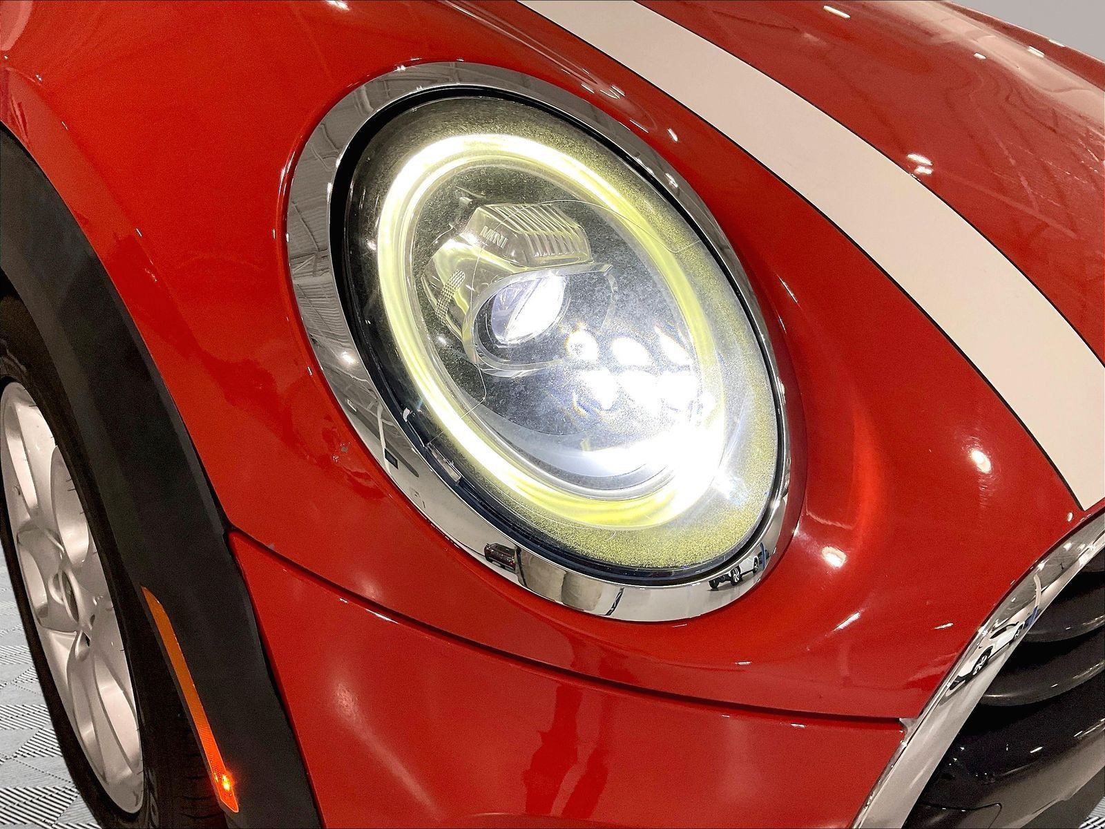 Used 2021 MINI Cooper 4-Door Hardtop FWD image 31