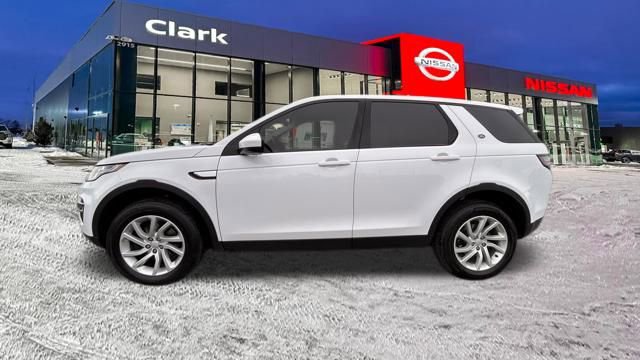 Used 2018 Land Rover Discovery Sport HSE image 4