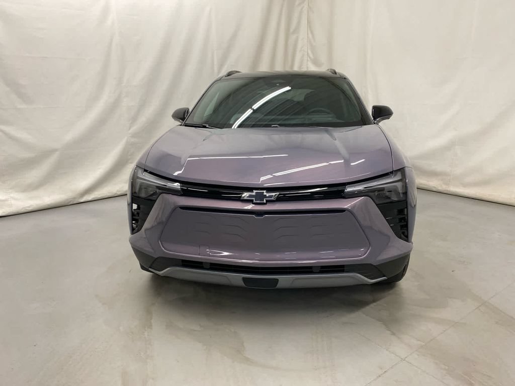 New 2025 Chevrolet Blazer EV LT AWD/4WD image 3