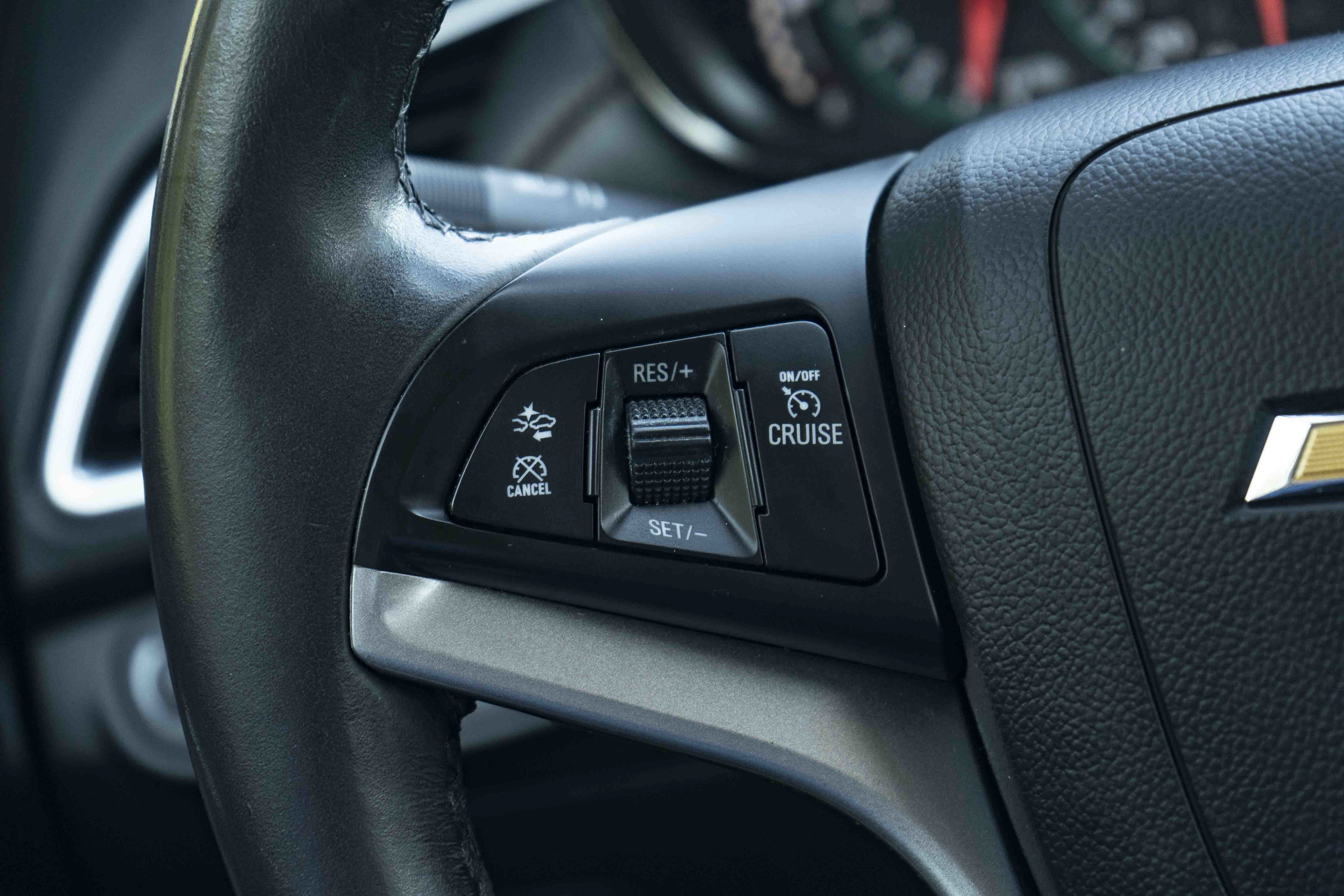 Used 2020 Chevrolet Trax Premier FWD image 19