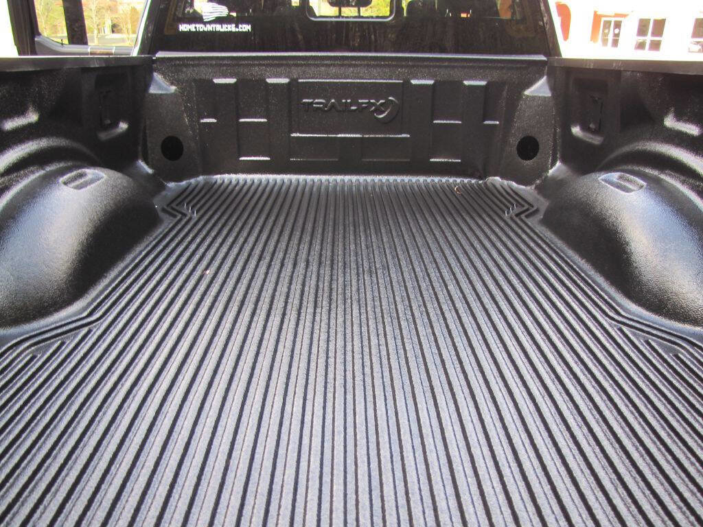Used 2022 Ford F250 Lariat w/ Lariat Value Package image 34