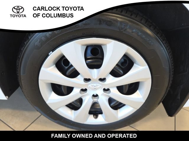 Used 2025 Toyota Corolla LE FWD image 11