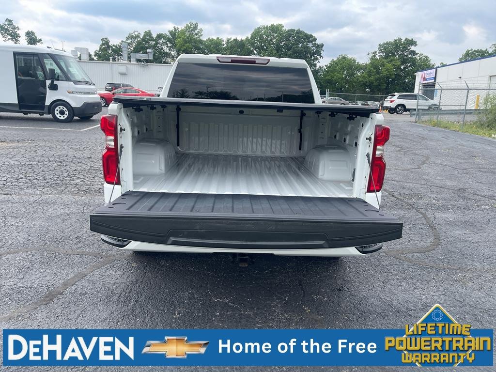 Used 2024 Chevrolet Silverado 1500 RST AWD/4WD image 25