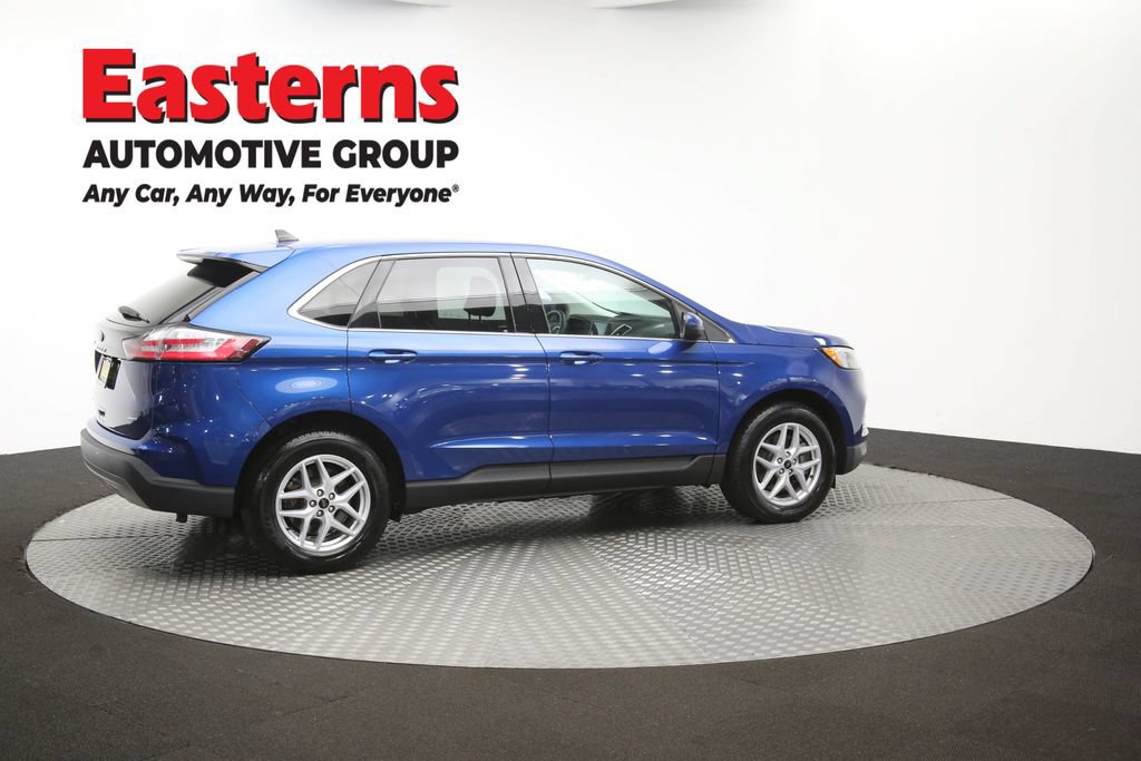 Used 2023 Ford Edge SEL AWD/4WD image 45