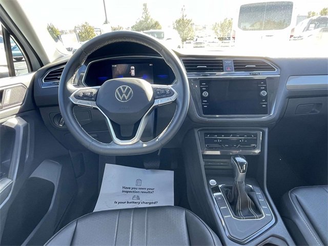 Used 2022 Volkswagen Tiguan SE image 13