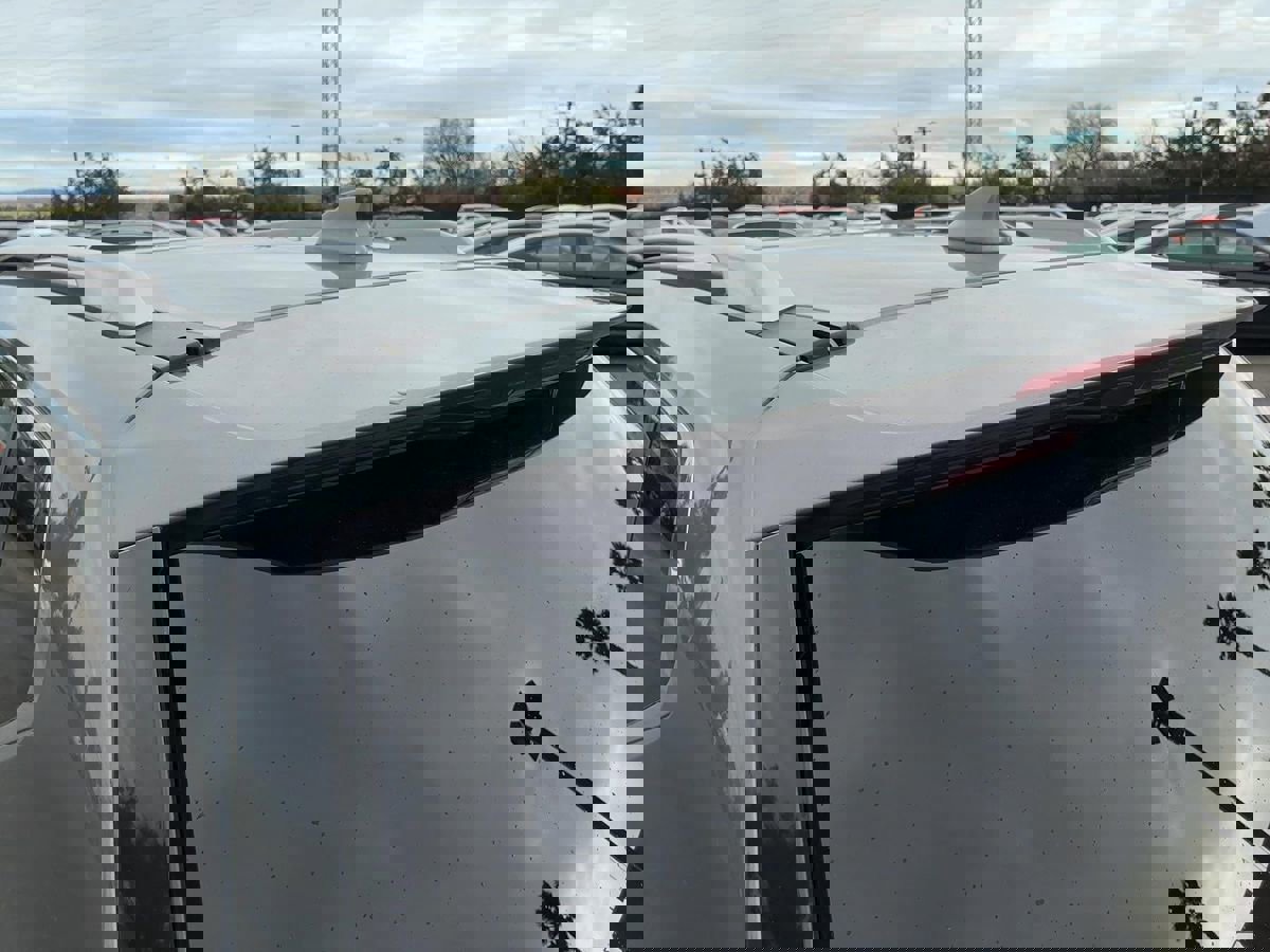 Used 2019 Nissan Rogue SL w/ Premium Package image 9