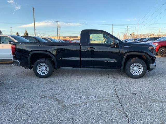 New 2025 GMC Sierra 1500 Pro image 3