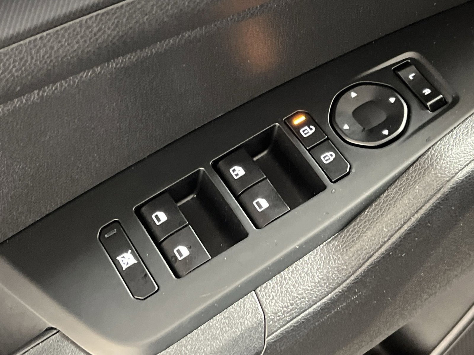 New 2026 Kia Sportage S image 13