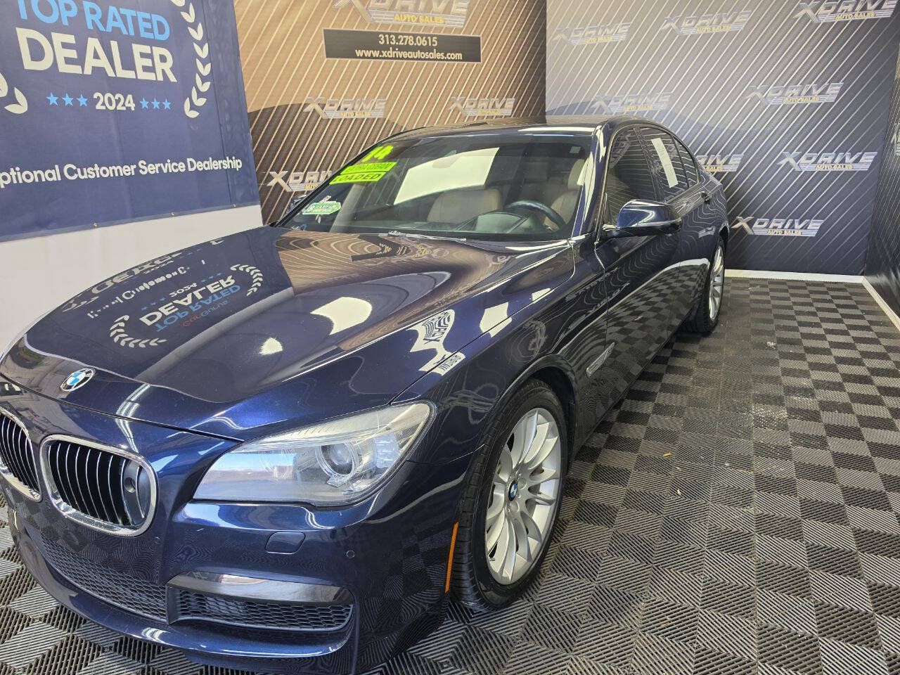 Used 2014 BMW 750i xDrive AWD/4WD image 1