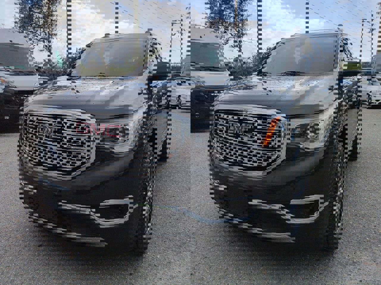 Used 2019 GMC Acadia Denali w/ Technology Package image 9