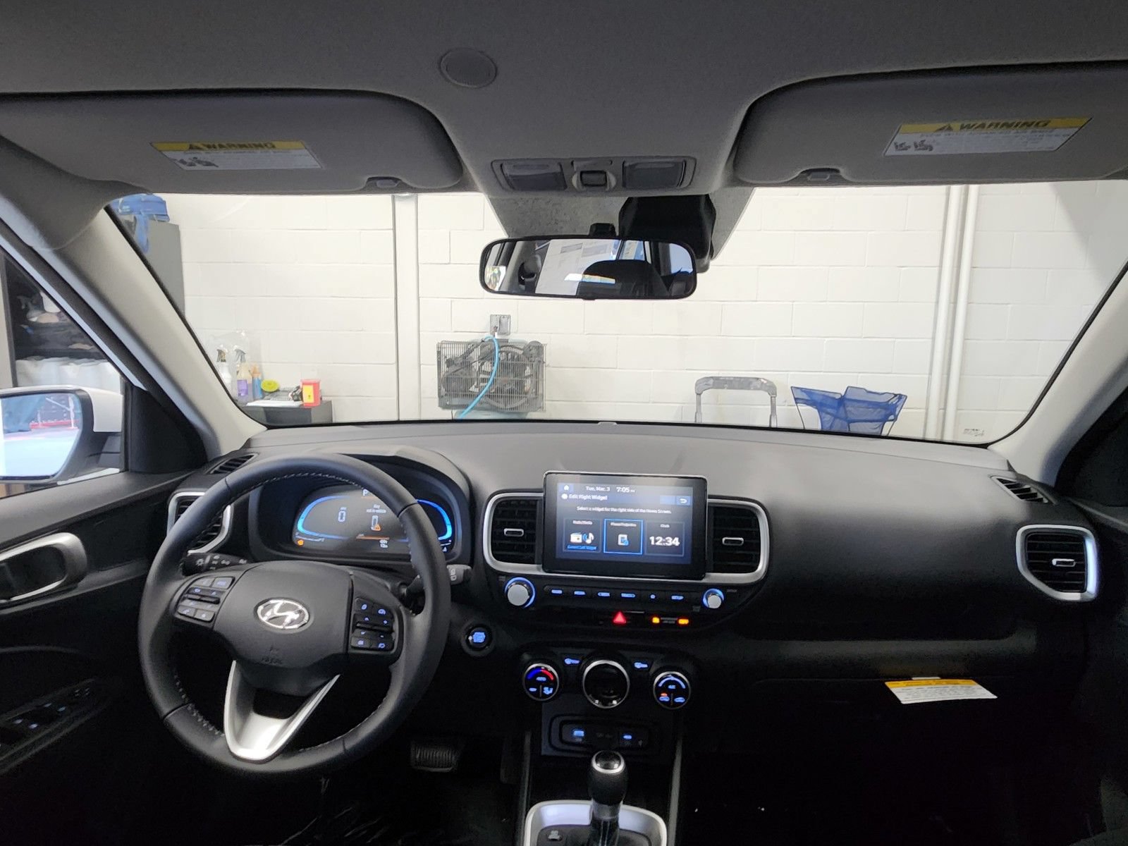 New 2026 Hyundai Venue SEL FWD image 30