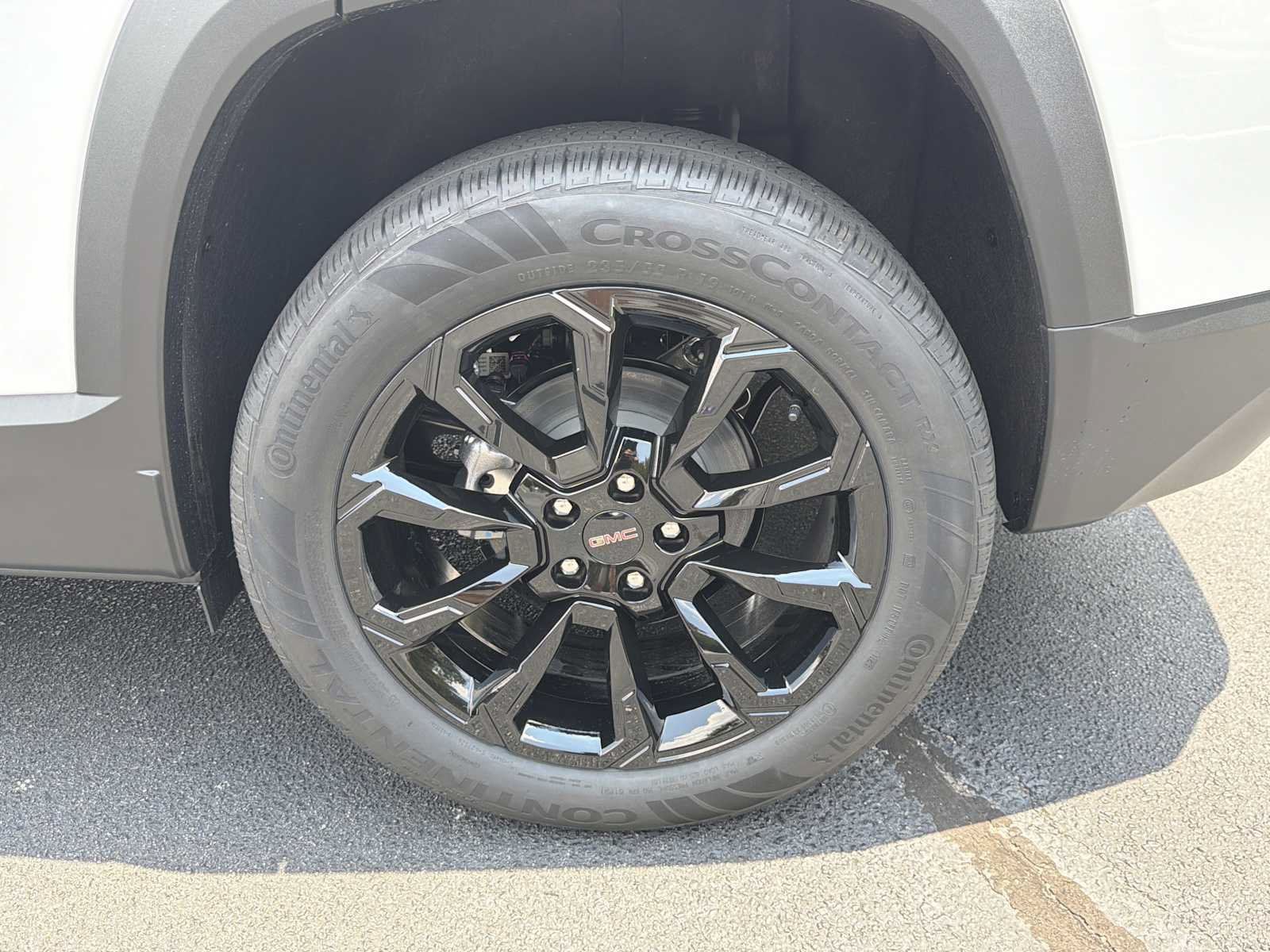 New 2026 GMC Terrain Elevation w/ Black Edition FWD image 26