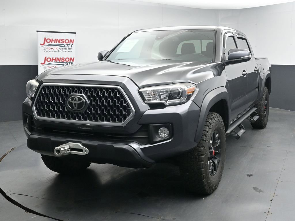 Used 2019 Toyota Tacoma TRD Off-Road AWD/4WD image 4