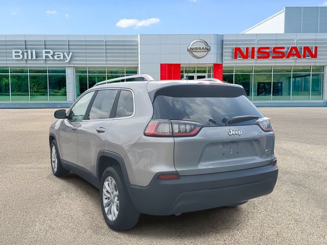 Used 2019 Jeep Cherokee Latitude w/ Popular Appearance Group FWD image 3