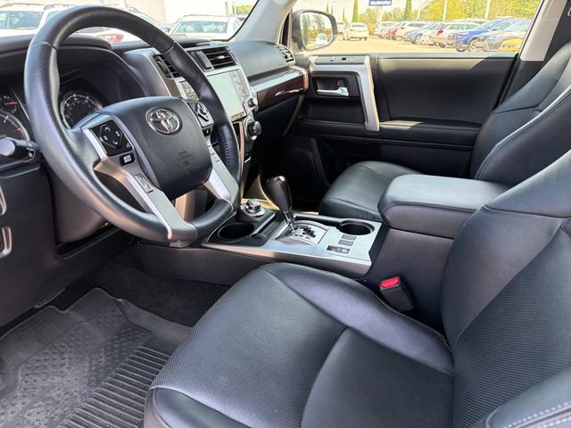 Used 2024 Toyota 4Runner Limited AWD/4WD image 19